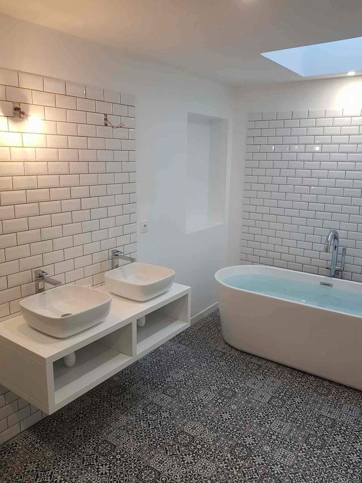 Création salle de bain personnalisée Saint-Nazaire