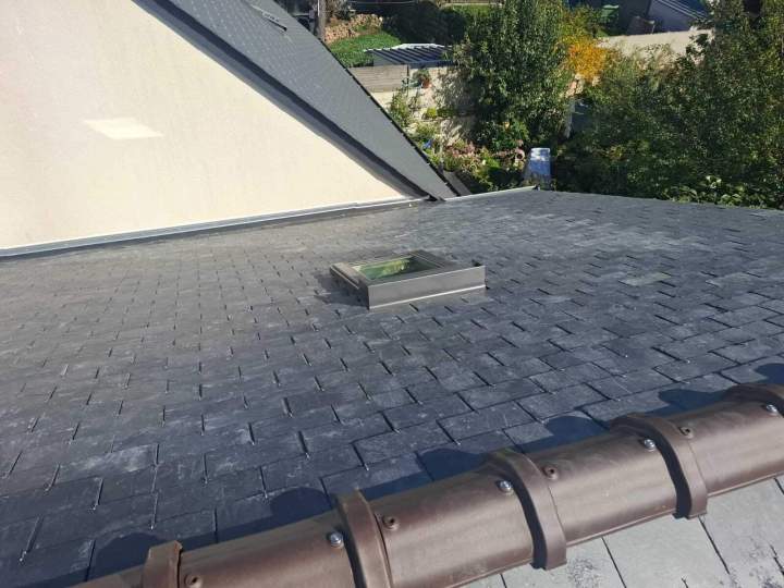 Couvreur pose ardoise naturelle Saint-Nazaire